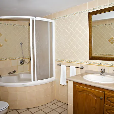 Fairways Club Hotel 3*