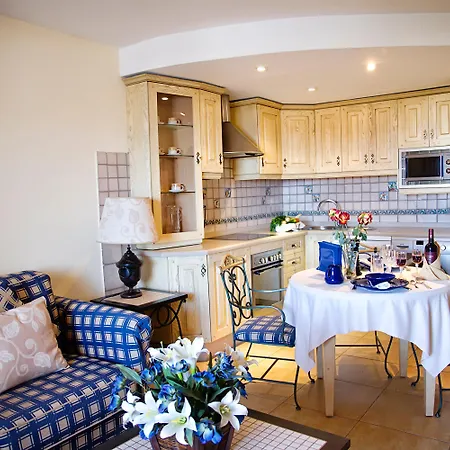 Fairways Club Hotel 3*