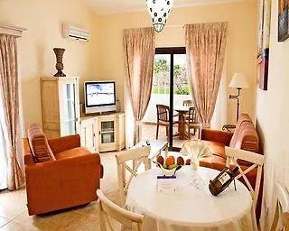 Hotel Fairways Club
